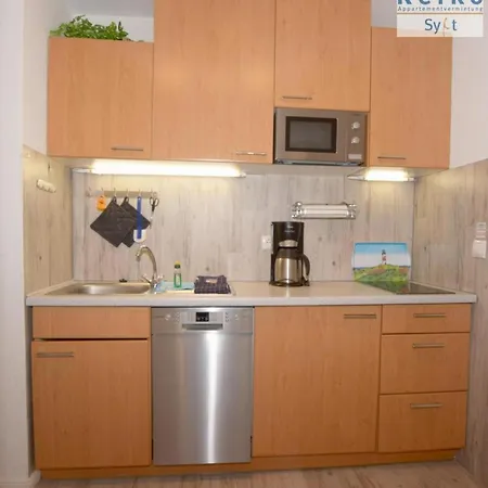 1-27, Seeseite, Haus Metropol, 1 Etage 아파트 *