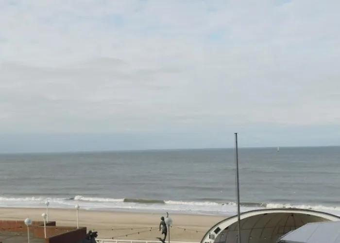 1-27, Seeseite, Haus Metropol, 1 Etage * Westerland